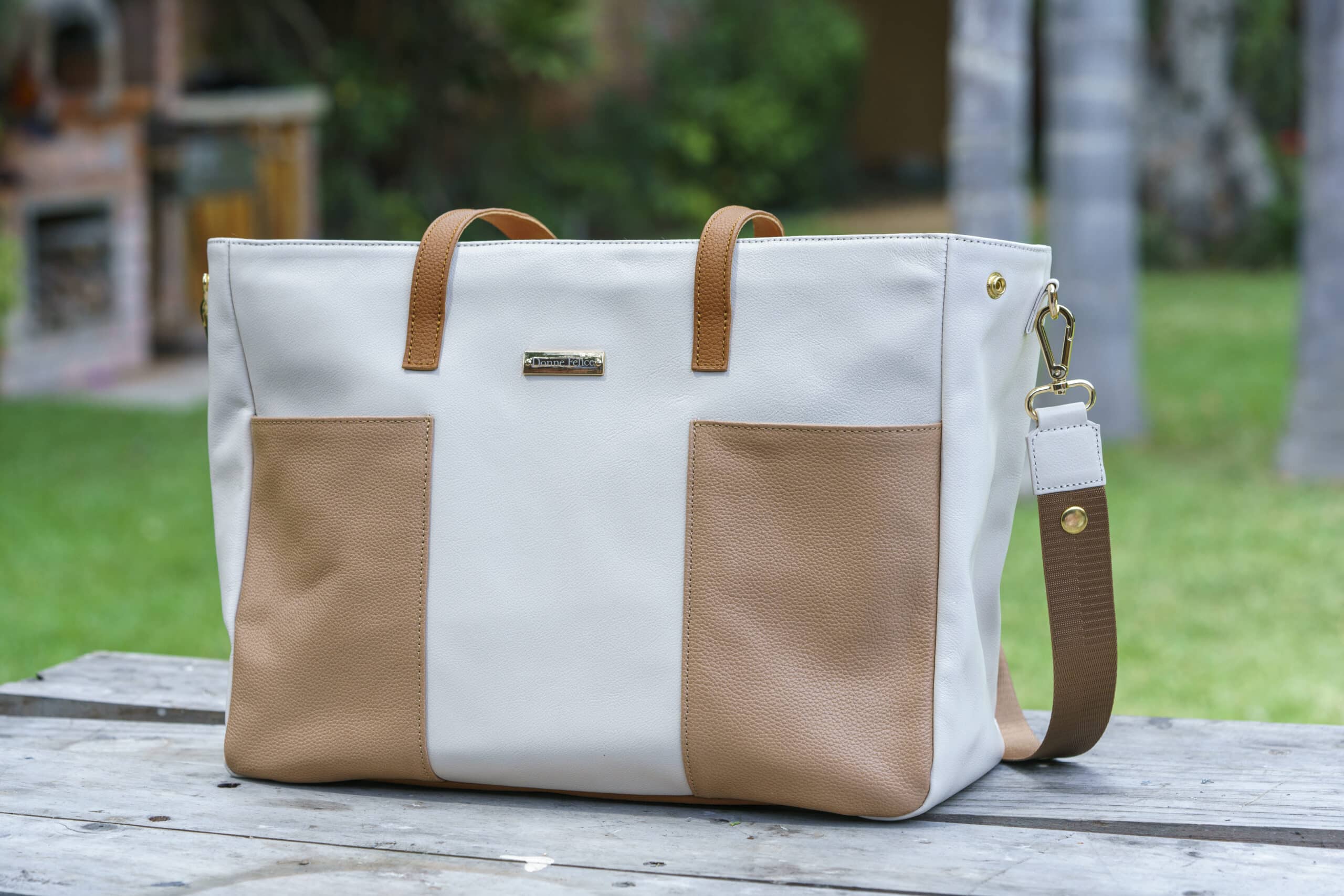 Donatella Beige + camel