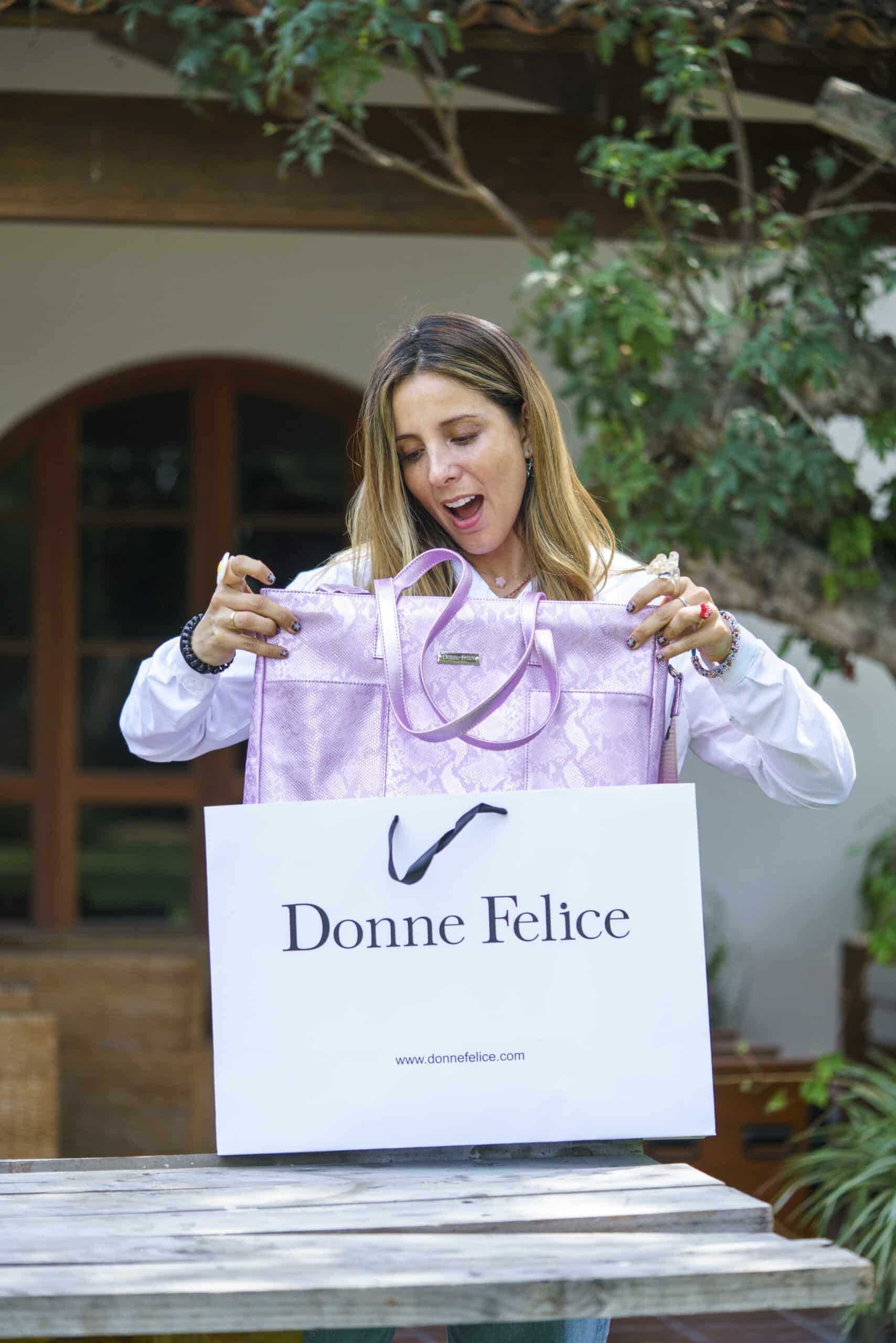 Bolso Donatella rosa + moccs rosa metálico